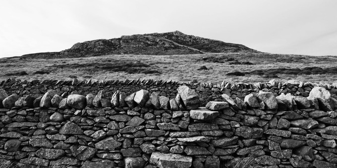 Landscape photograph of North Wales - dry stone wall, mountain