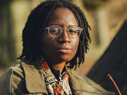 Image of NikNak looking towards the camera.