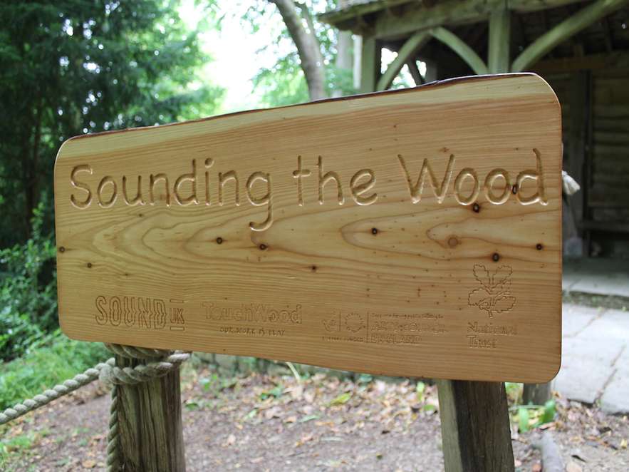 sounding the wood sign 